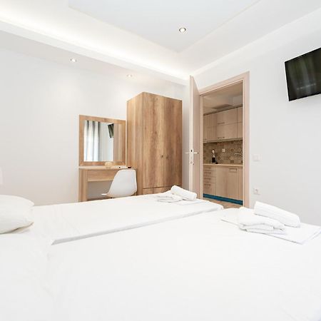 Milonas House Apartments Paralia Dionisiou Extérieur photo