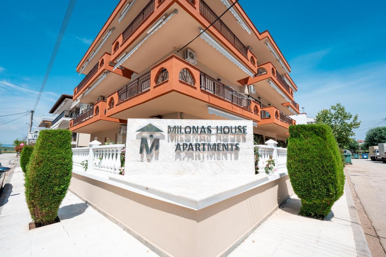 Milonas House Apartments Paralia Dionisiou Extérieur photo