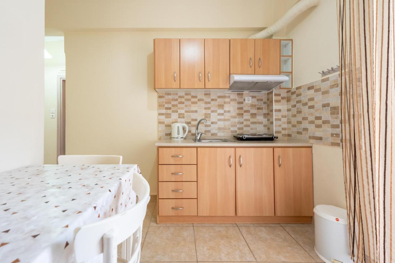 Milonas House Apartments Paralia Dionisiou Extérieur photo
