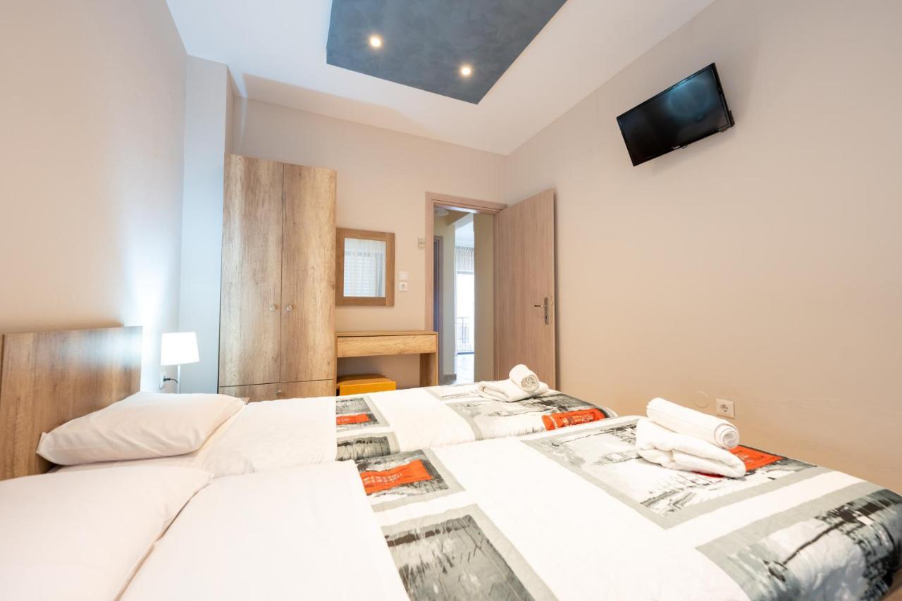Milonas House Apartments Paralia Dionisiou Extérieur photo