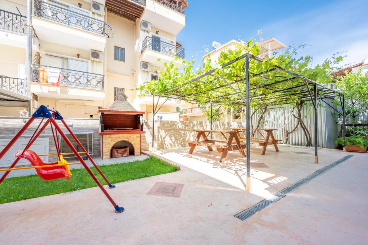 Milonas House Apartments Paralia Dionisiou Extérieur photo