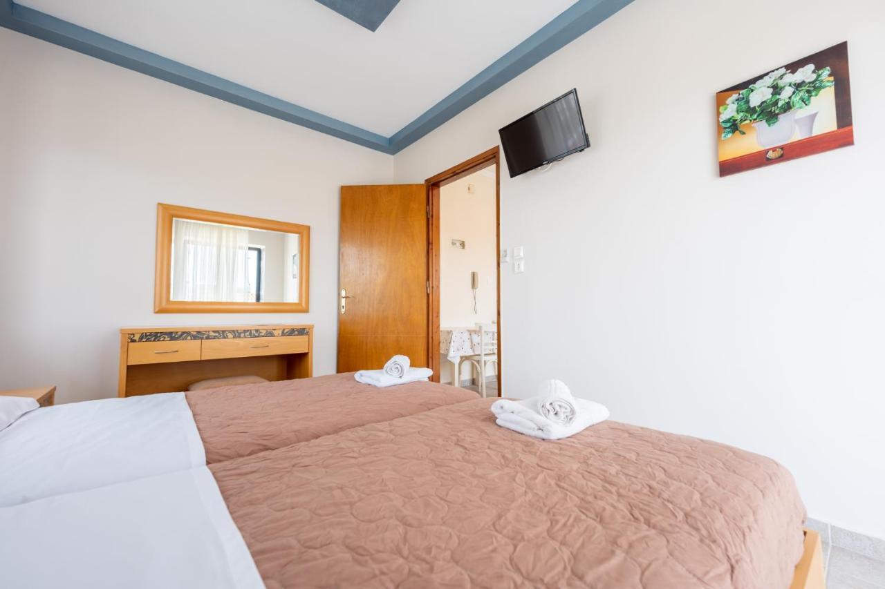 Milonas House Apartments Paralia Dionisiou Extérieur photo