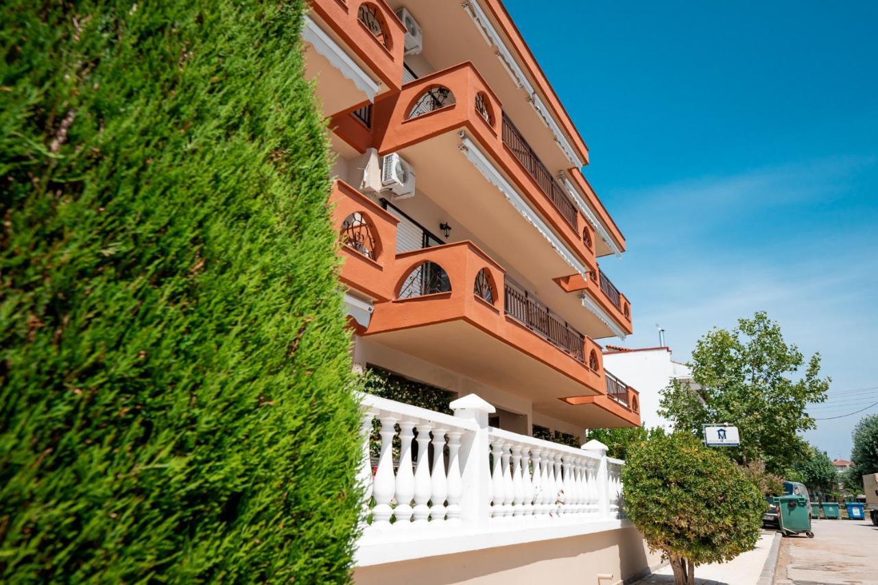 Milonas House Apartments Paralia Dionisiou Extérieur photo