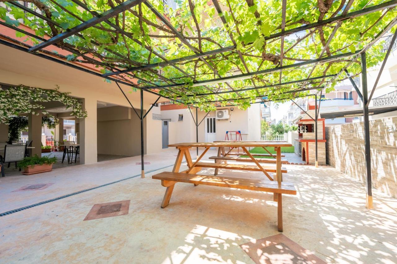 Milonas House Apartments Paralia Dionisiou Extérieur photo