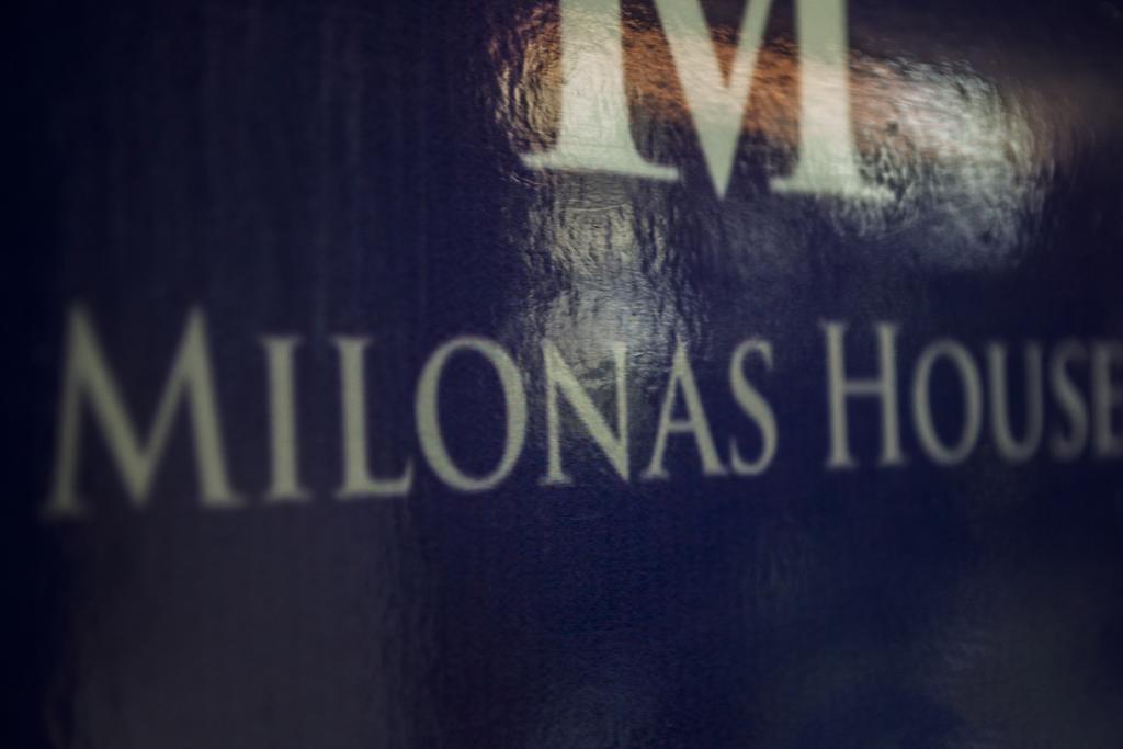Milonas House Apartments Paralia Dionisiou Extérieur photo