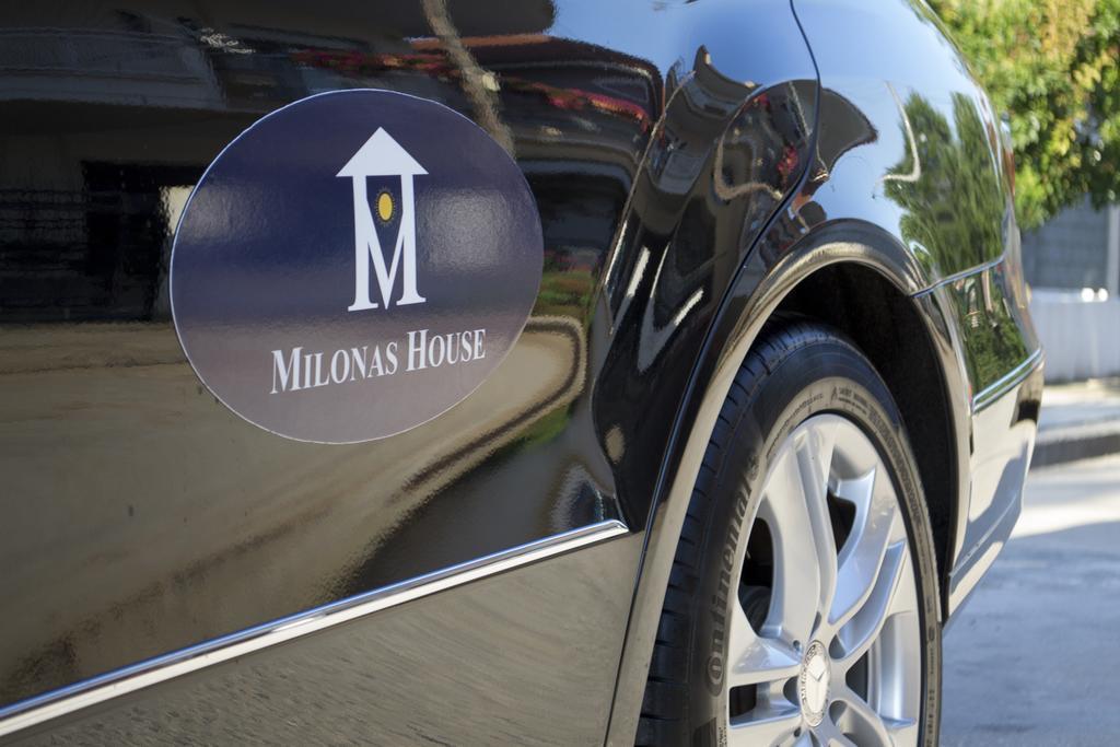 Milonas House Apartments Paralia Dionisiou Extérieur photo