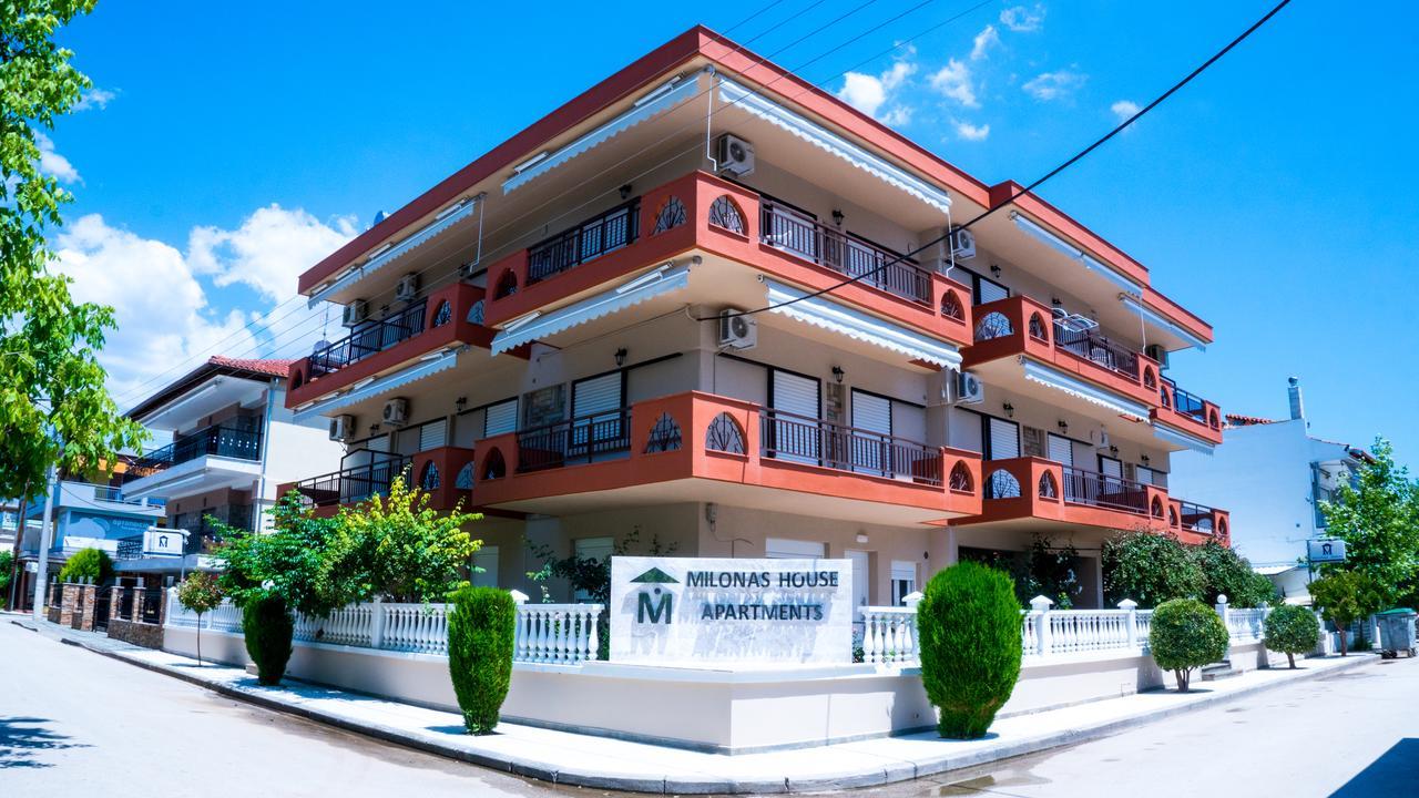 Milonas House Apartments Paralia Dionisiou Extérieur photo
